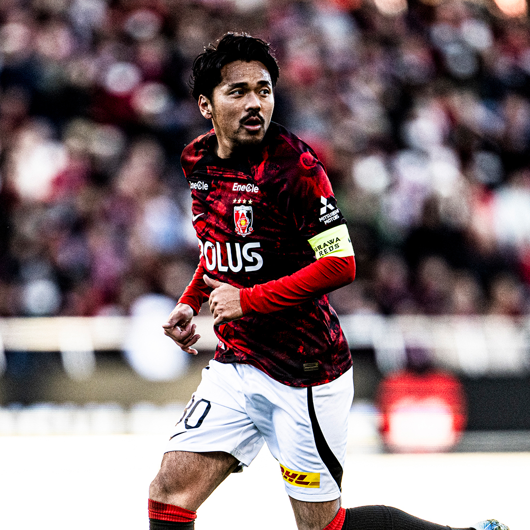 浦和レッズ 興梠慎三 ユニフォーム(2018年ホームS) 浦和レッズ 興梠慎三 ユニフォーム(2018年ホームS) - メルカリ