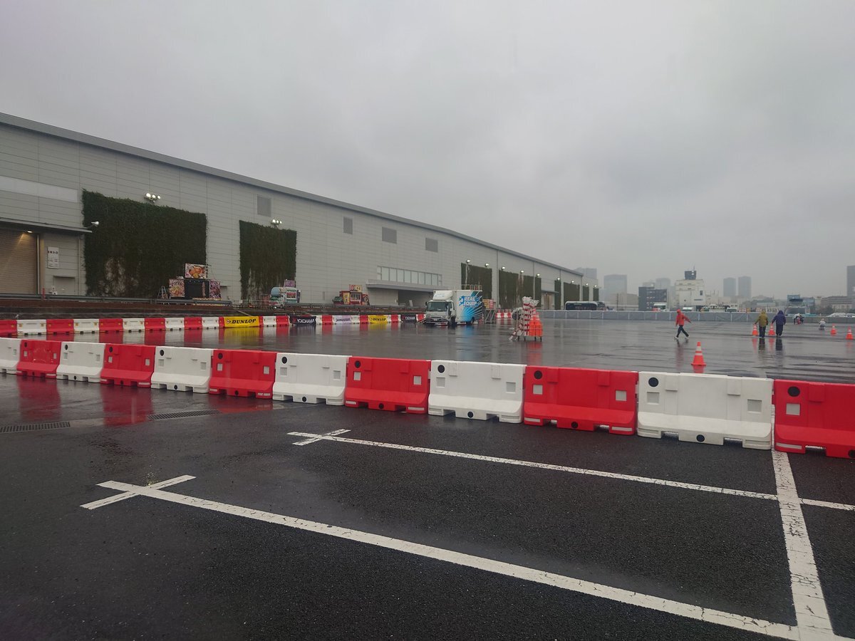 雨の降る日に、SNSユーザーたちはどんな投稿をしている？