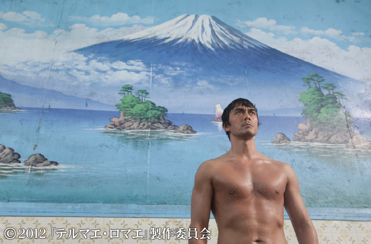 阿部寛の全裸シーンに注目！「テルマエ・ロマエ」放送で話題に