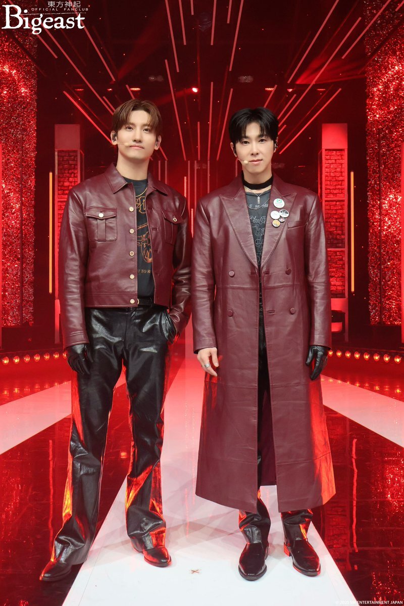 【非売品】東方神起 TVXQ JYJ Bigeast 会報誌 2010年9月 東方神起 BIgeast会報誌 まとめ売り - メルカリ