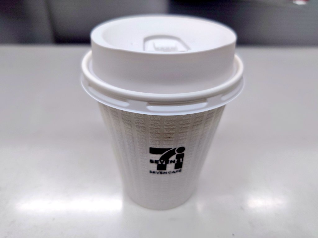 「朝は早い」様々な人の早起きを共有するツイート