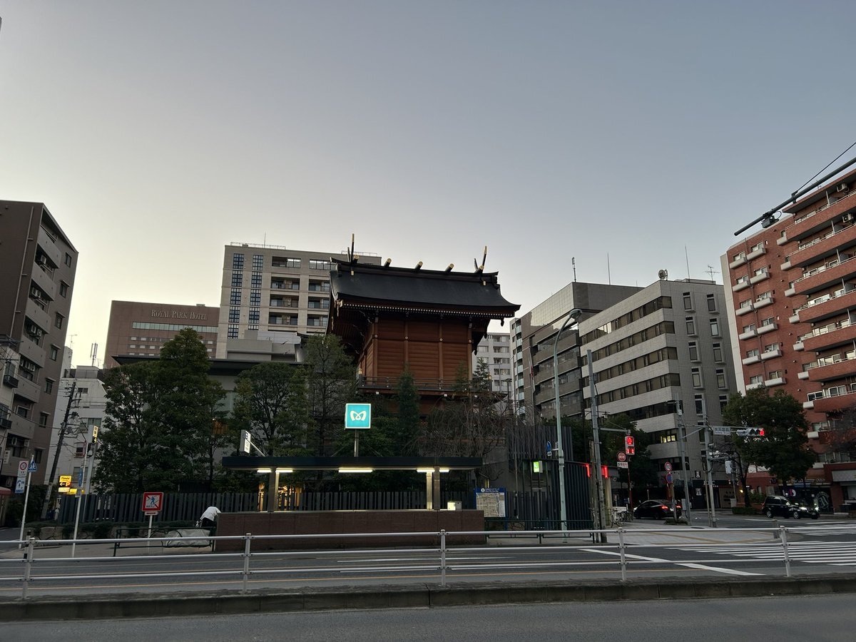 納めの水天宮参拝、一年を感謝する人々の姿