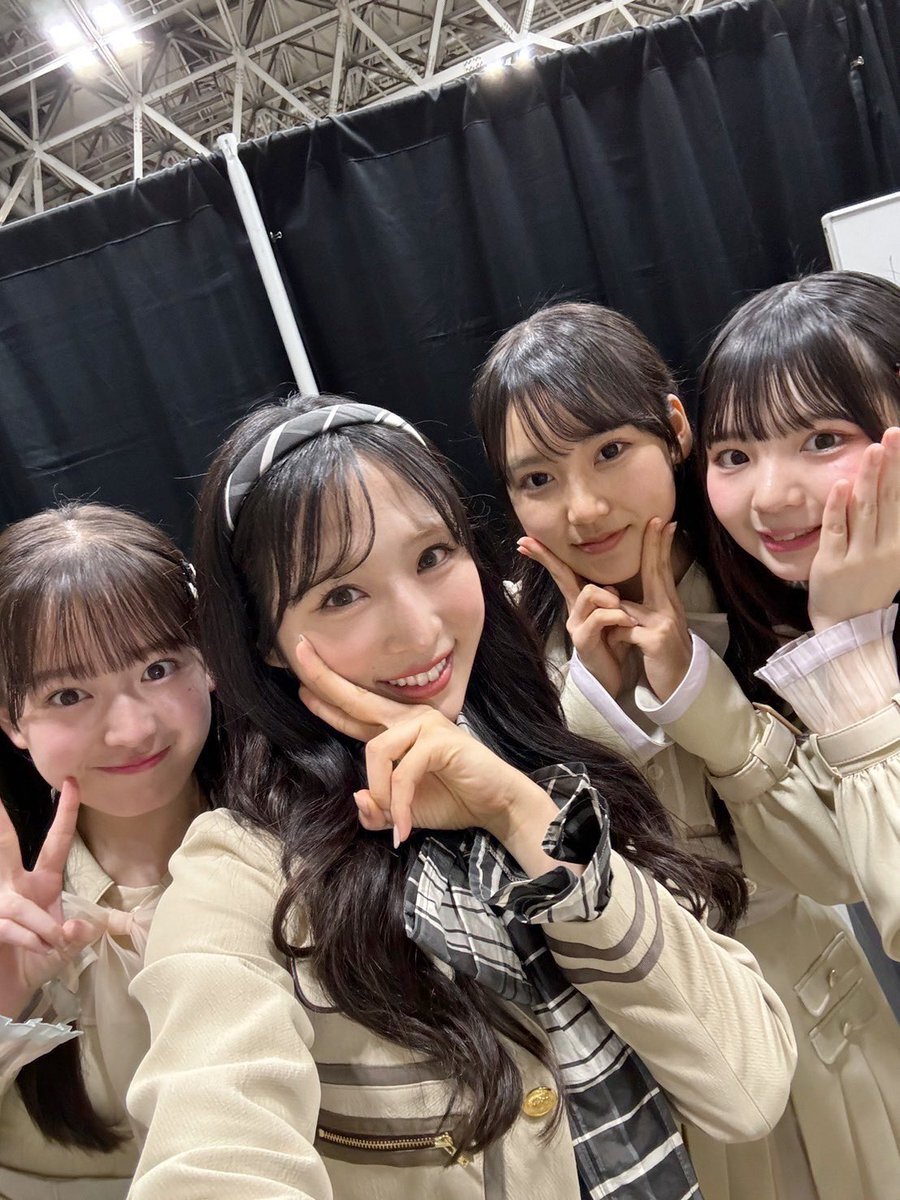 ー品販売  AKB48 まさかのConfession 選抜全員 直筆サイン入りステッカー アイドル