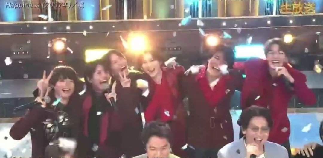 SixTONES「イミレ」パフォーマンスにファン興奮！「ベストアーティスト2025」