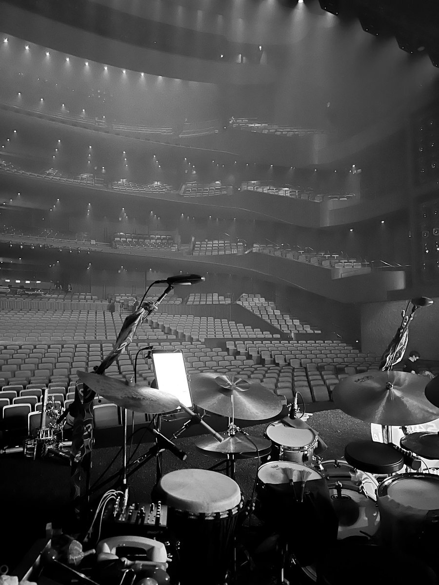 ずっと真夜中でいいのに。のライブ、一体どんな感動が？