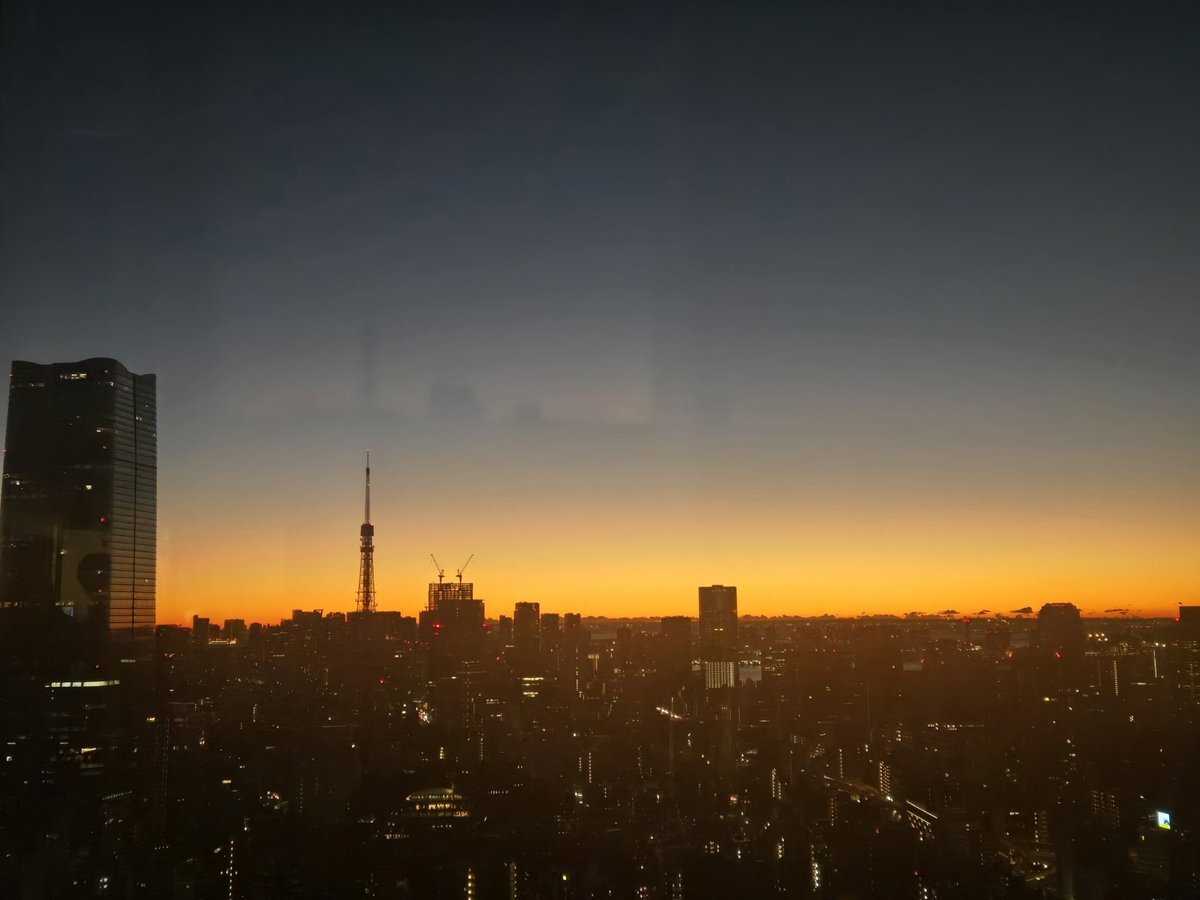 J-WAVE「TOKYO MORNING RADIO」クリスマスメドレーにファン歓喜！