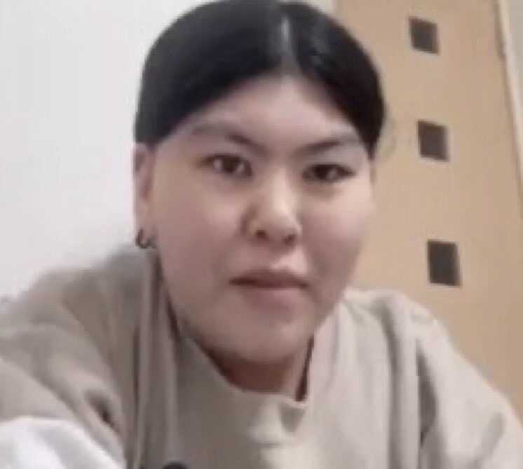 コレコレ、配信で謎の女性と対峙？