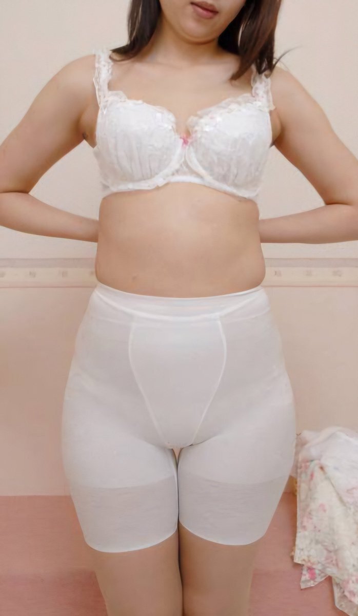 熟女・ガードル 
