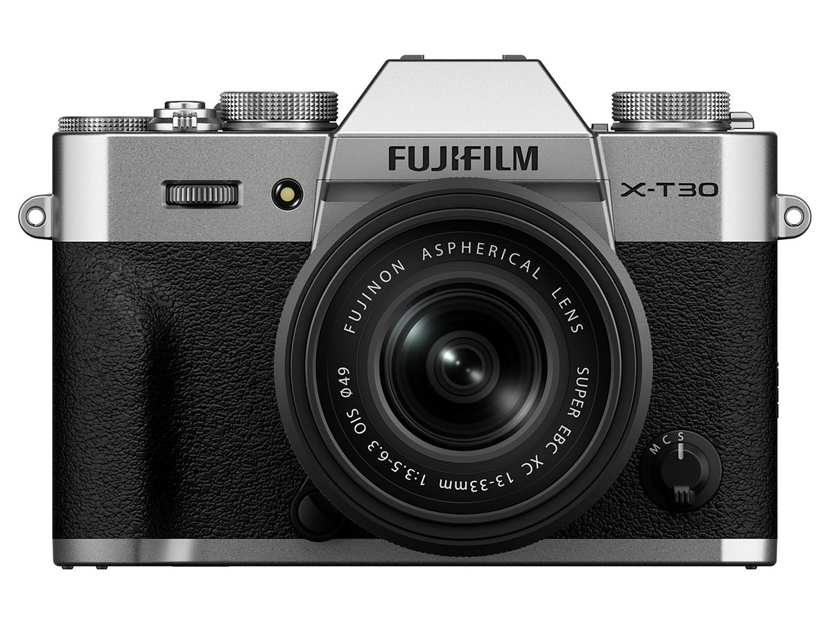 富士フイルムの新カメラ「X-T30 III」は？