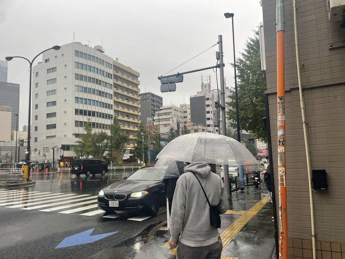 雨の降る日は、SNSユーザーはどう思っている？