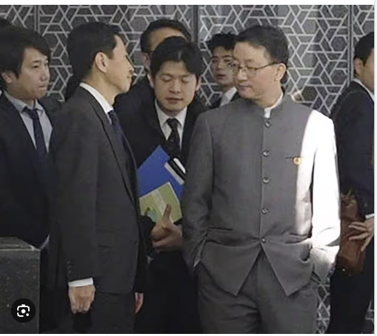 中国政府の行動に批判、日本の社会問題も議論