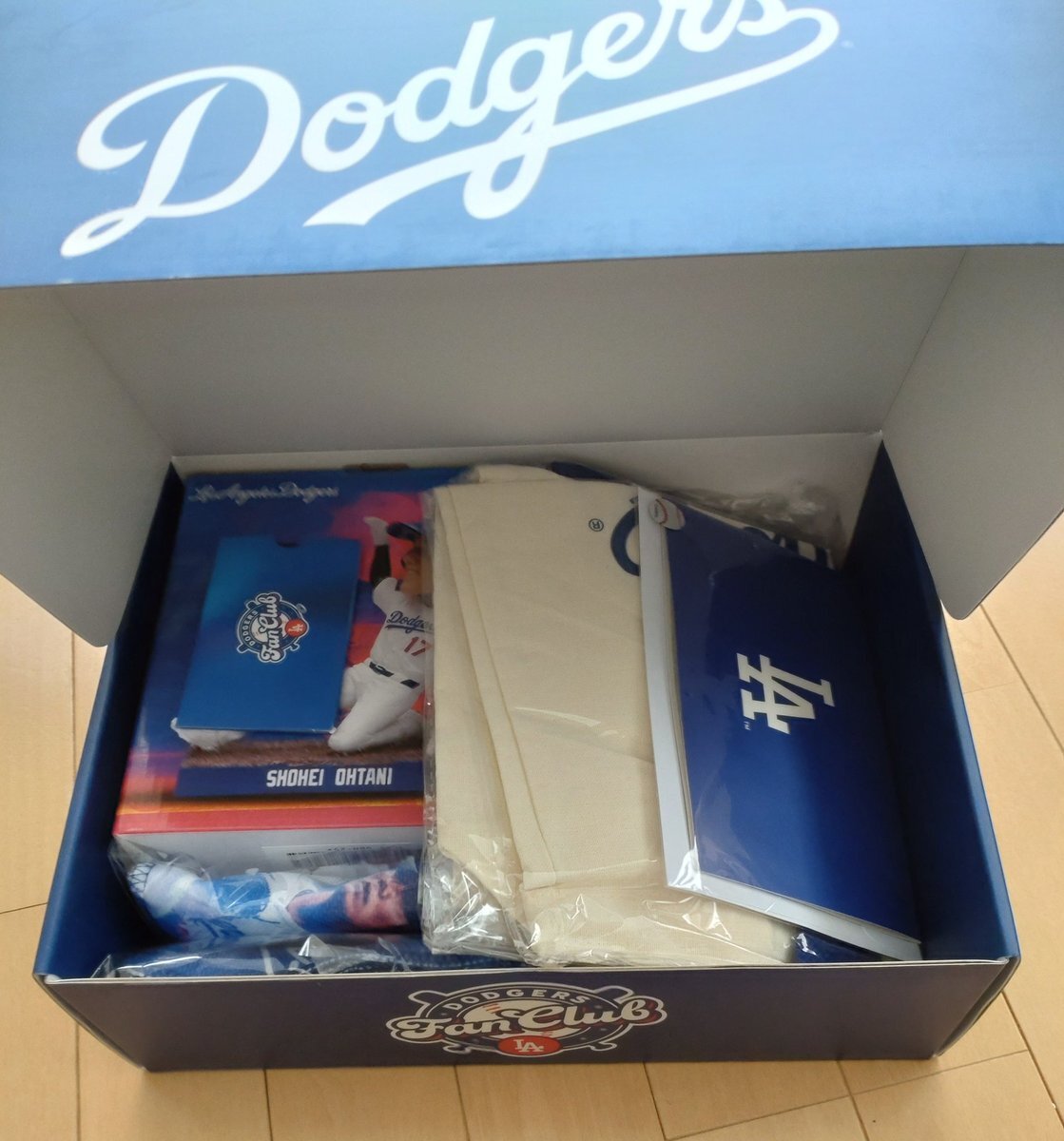 ロサンゼルス・ドジャース ファンクラブ 入会特典 グッズ入りBOX