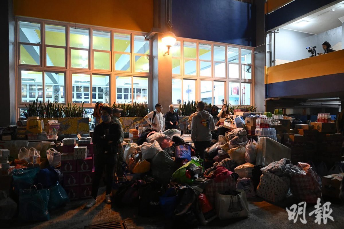 香港集合住宅火災、死者13名、行方不明者多数