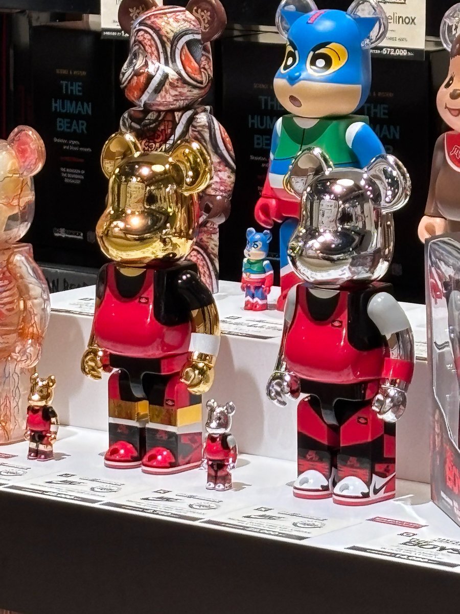 BE@RBRICK Michael Jordan ベアブリックマイケルジョーダン BE@RBRICK Michael Jordan 1985 AIR JORDAN 100％ / 400