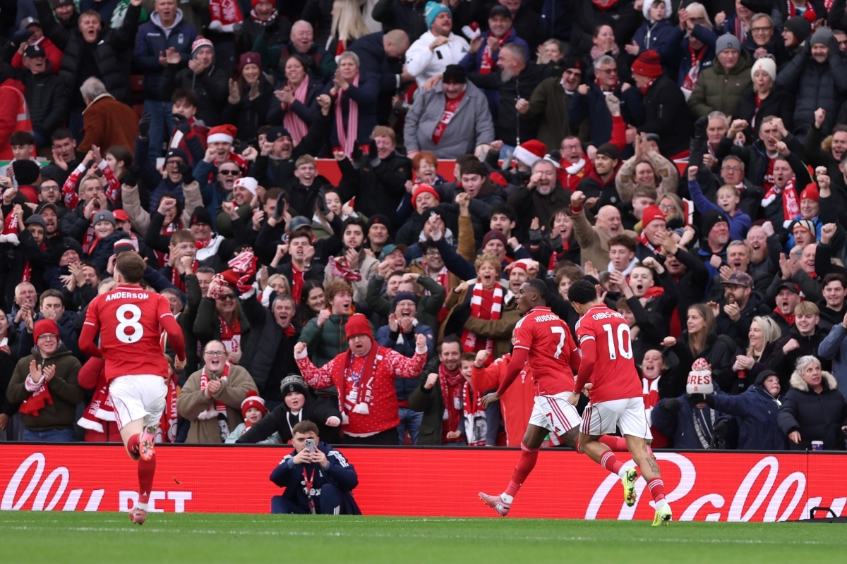 トッテナム、フォレストに完敗！ファンは「終わってる」と嘆き