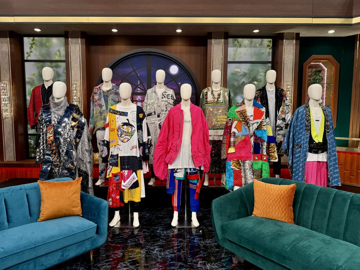 NEWS、with MUSICで過去ライブ衣装大公開！ファン歓喜