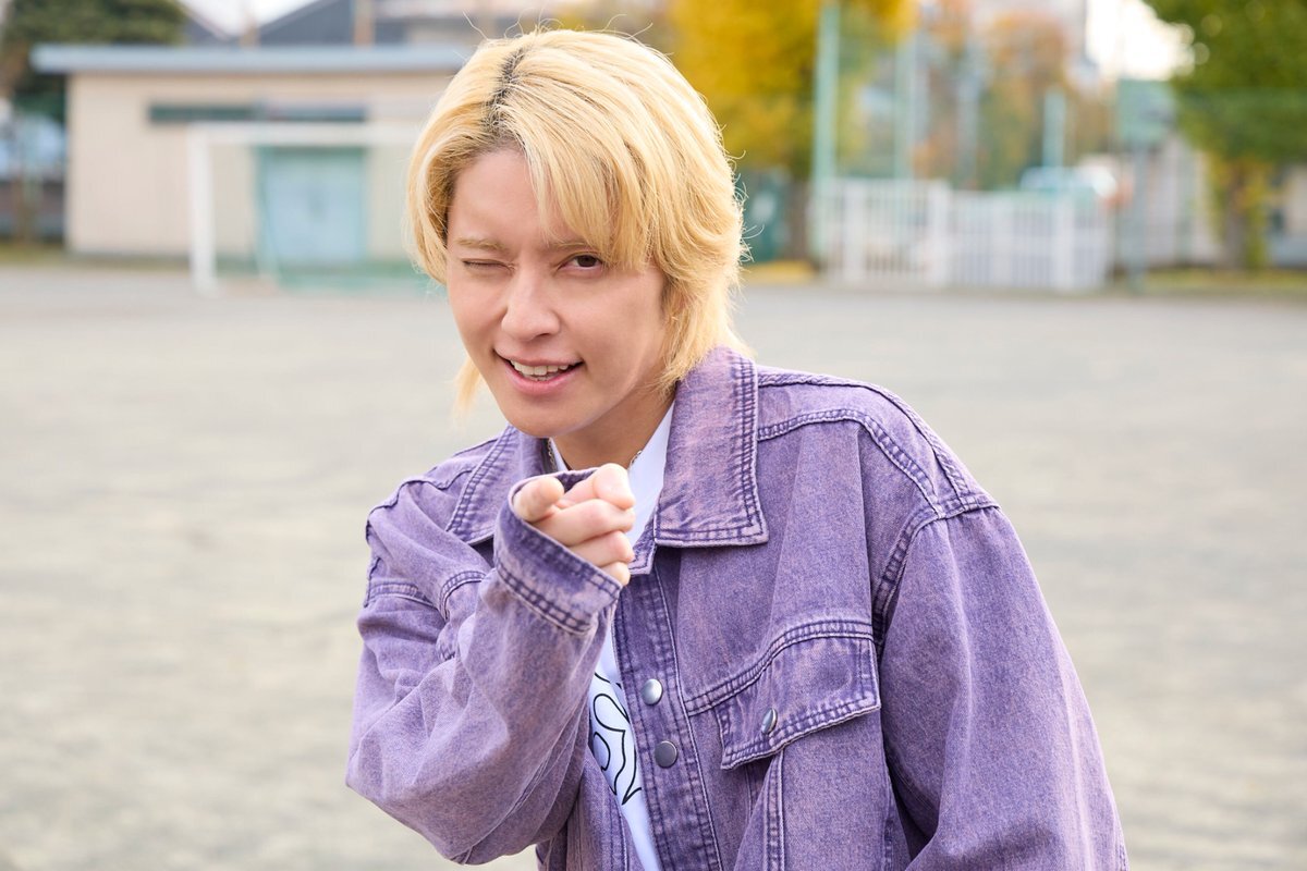 手越祐也、Hulu「ぼくたちん家」で金髪チャラ男に！ 