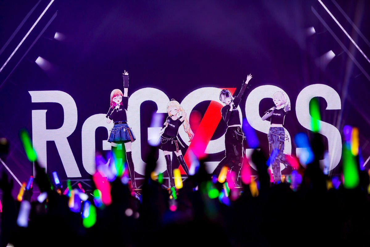 ReGLOSS 1stライブ、一条莉々華の歌とダンスにファン感動！