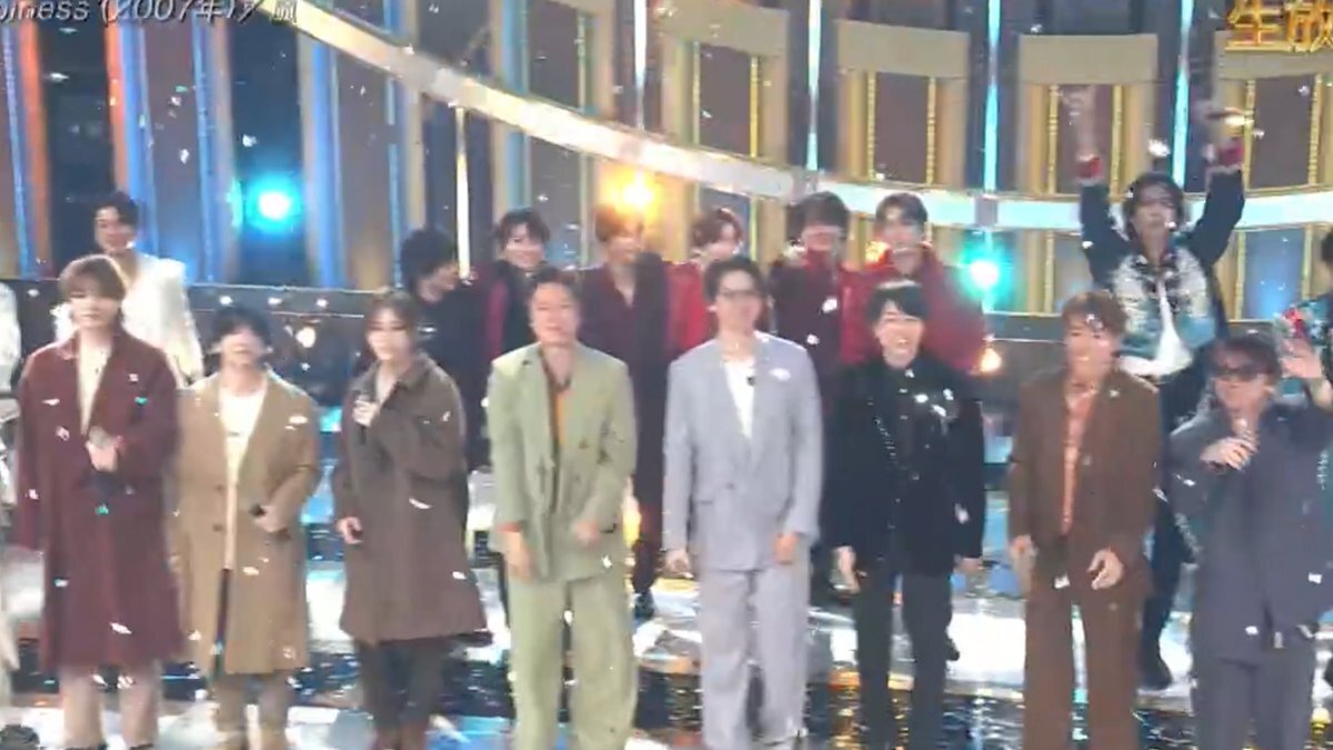 SixTONES「ベストアーティスト2025」パフォーマンスにファン熱狂！