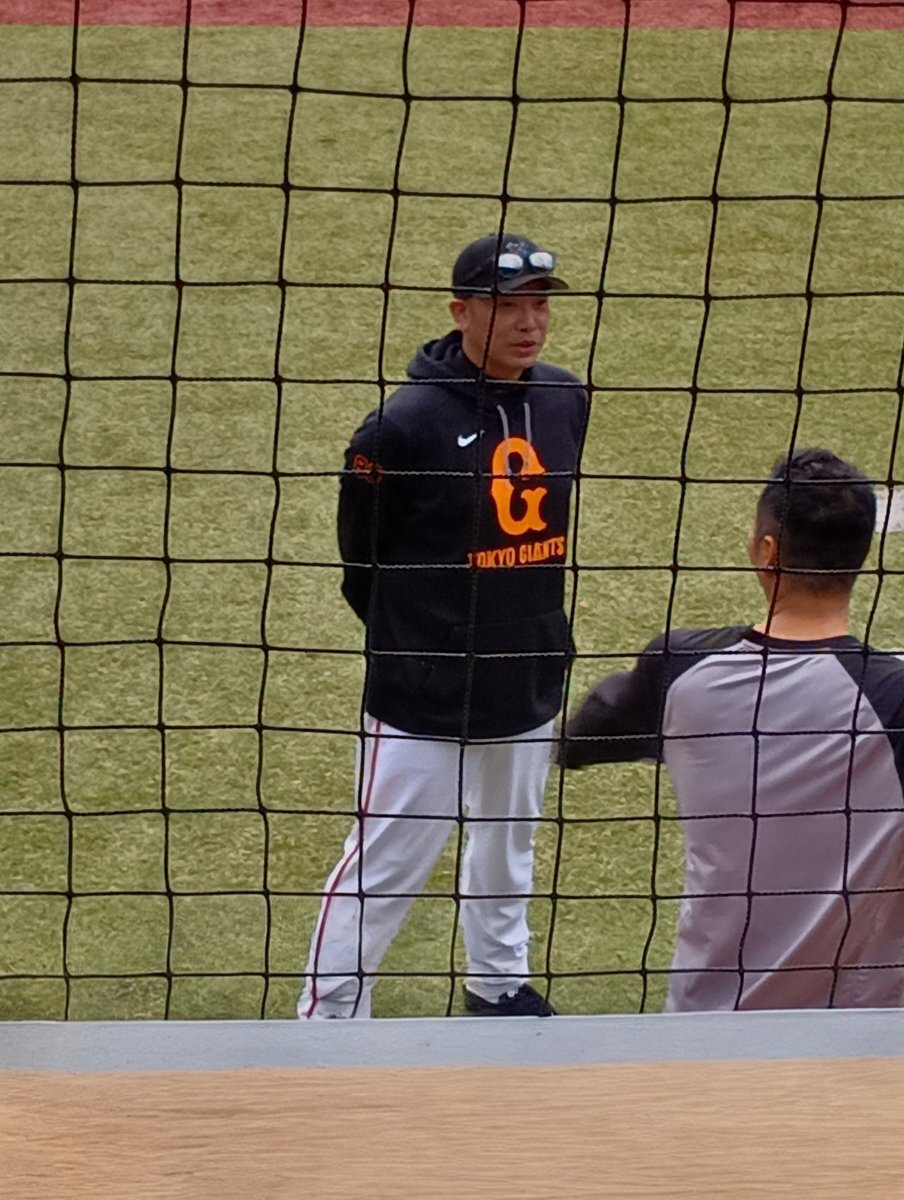 山本泰寛選手 直筆サインボール ジャイアンツ シーズンシート オーナー