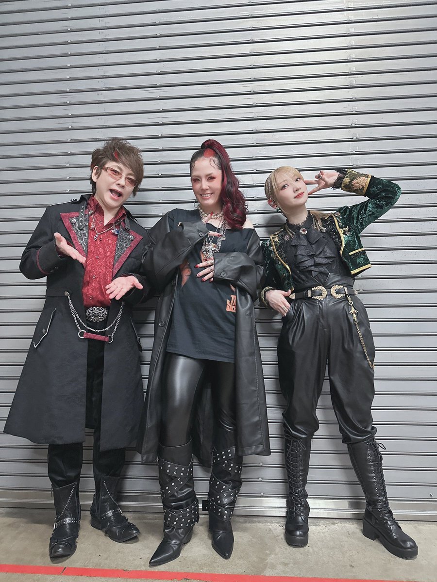 cozmezとGASHIMAのコラボが話題に！