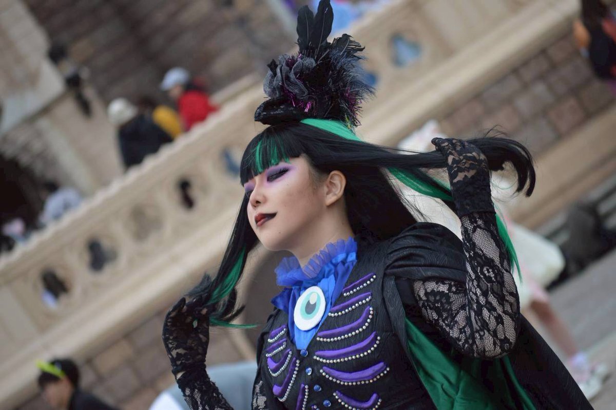 Dハロ命 swipe➡️🍎3p どうしてもやりたくてお願いして撮ってもらった 労働服