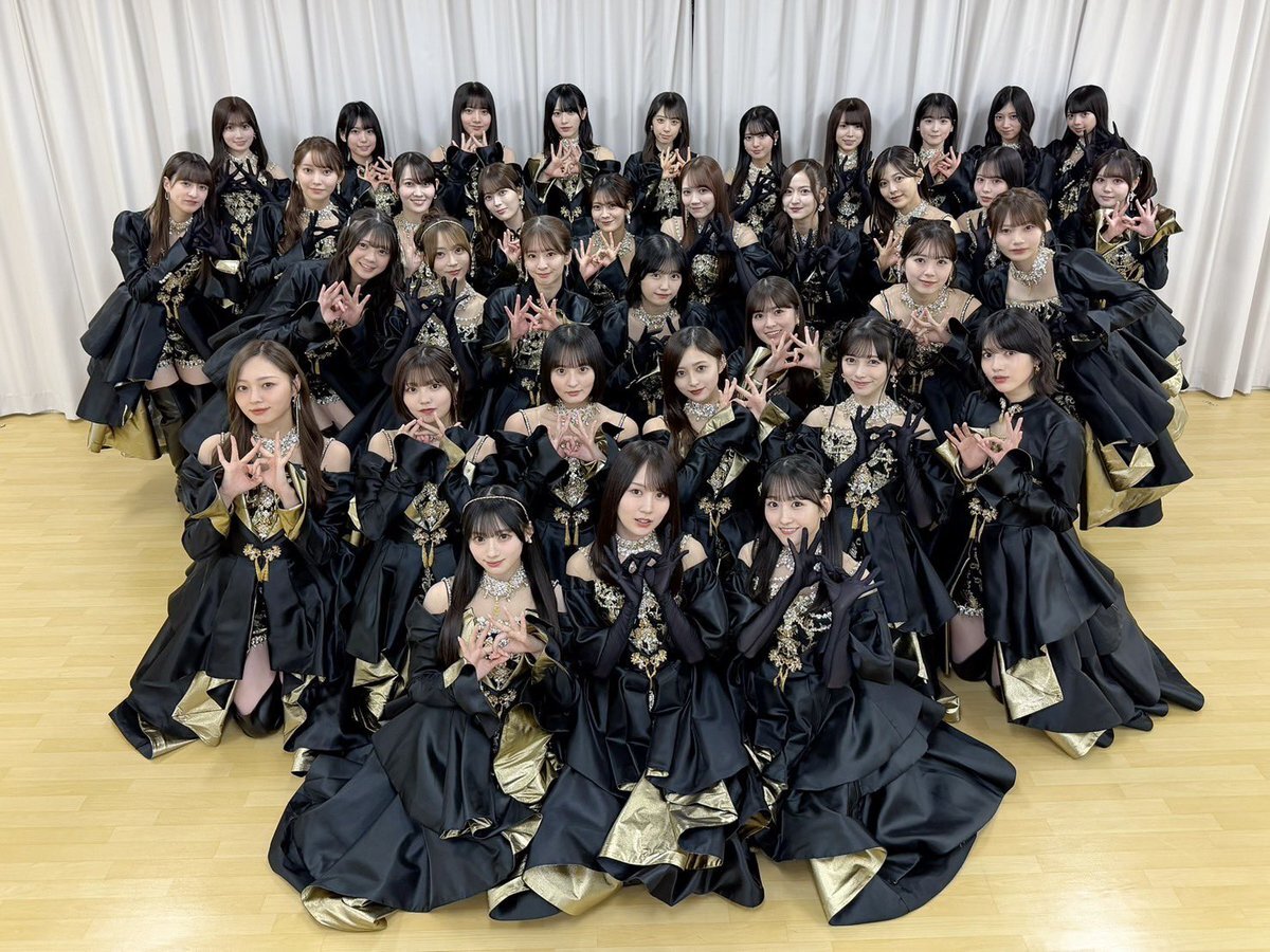 乃木坂46、卒業コンサート衣装で「Same numbers」披露にファン歓喜！ 