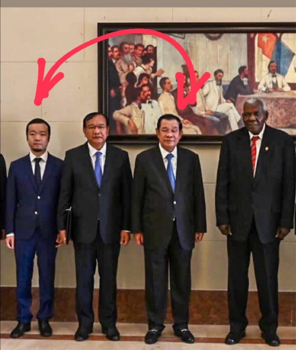 日本の政治家、SNSで賛否両論