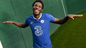 フォファナ、ダービーでのプレーに賛否両論