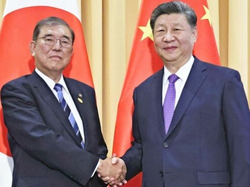 高市早苗内閣支持率、82％で政権発足直後の高水準を記録