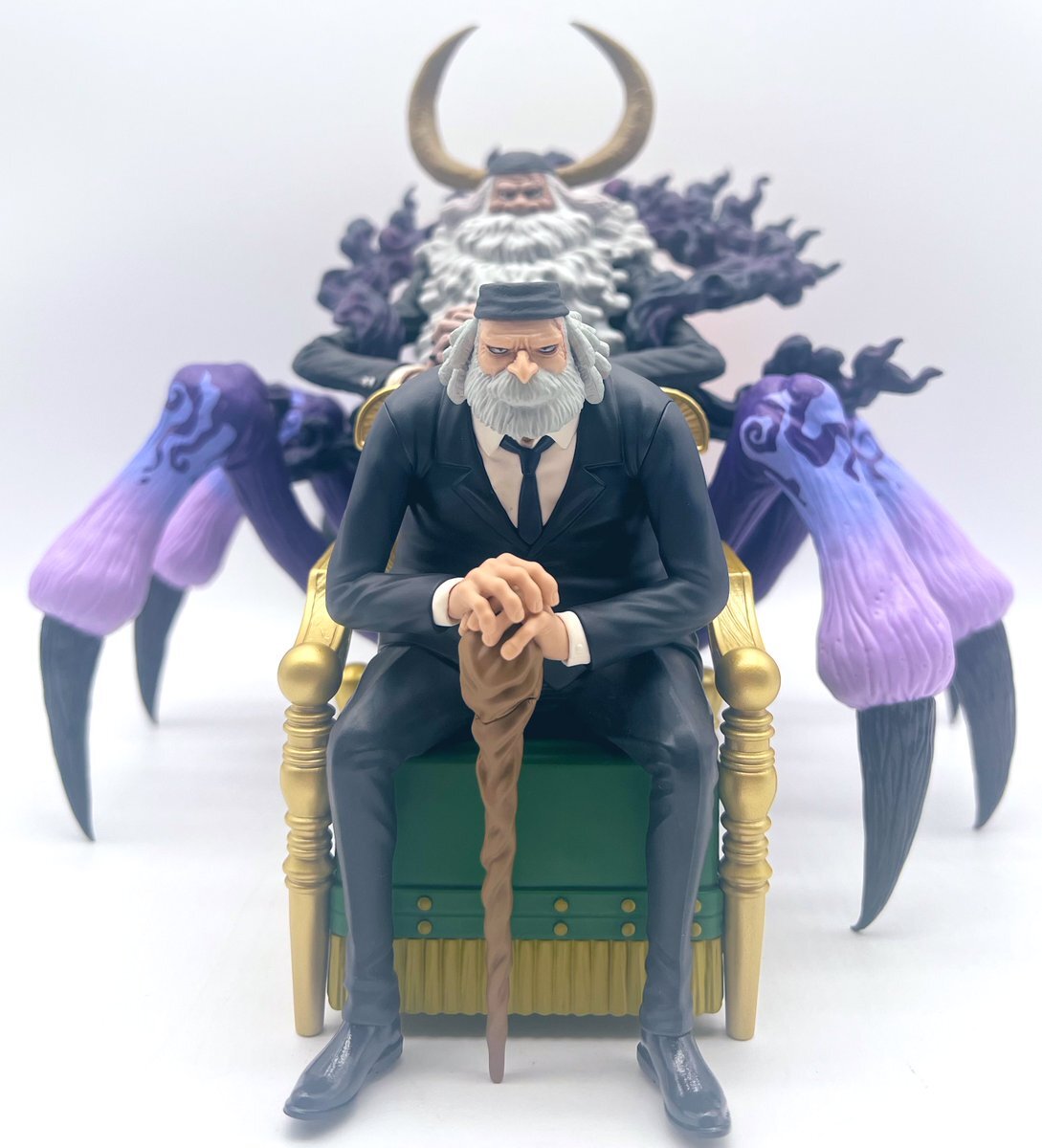 一番くじワンピース五老星　ラストワン　フィギュア2体 ワンピース』新作一番くじが本日（6/13）発売。ラストワン賞で