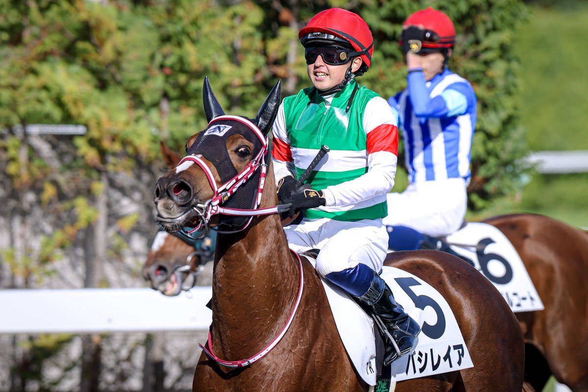 バシレイア、福島競馬場で勝利！ 