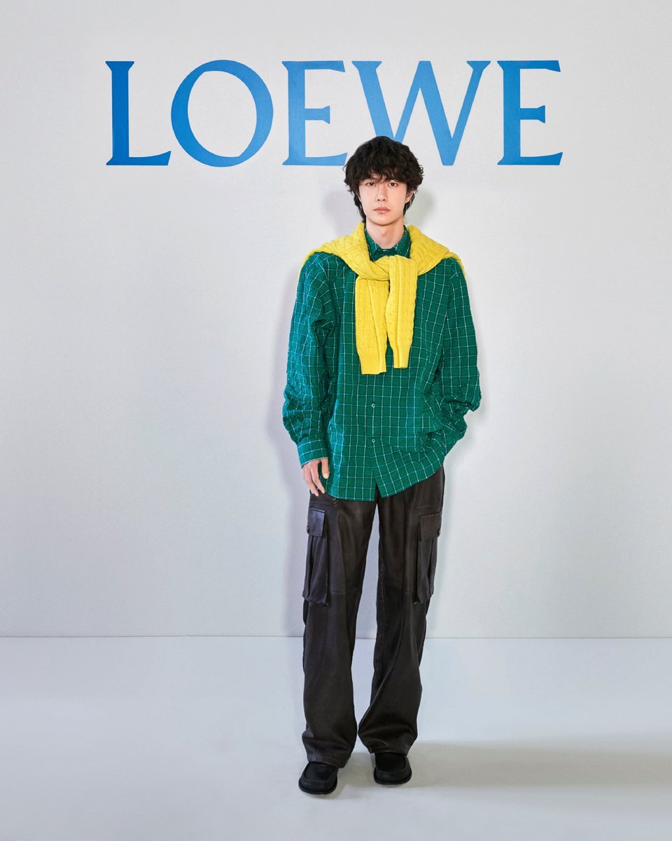 ロエベ　グローブ　1月10日まで出品 ロエベグローブ1月10日まで出品