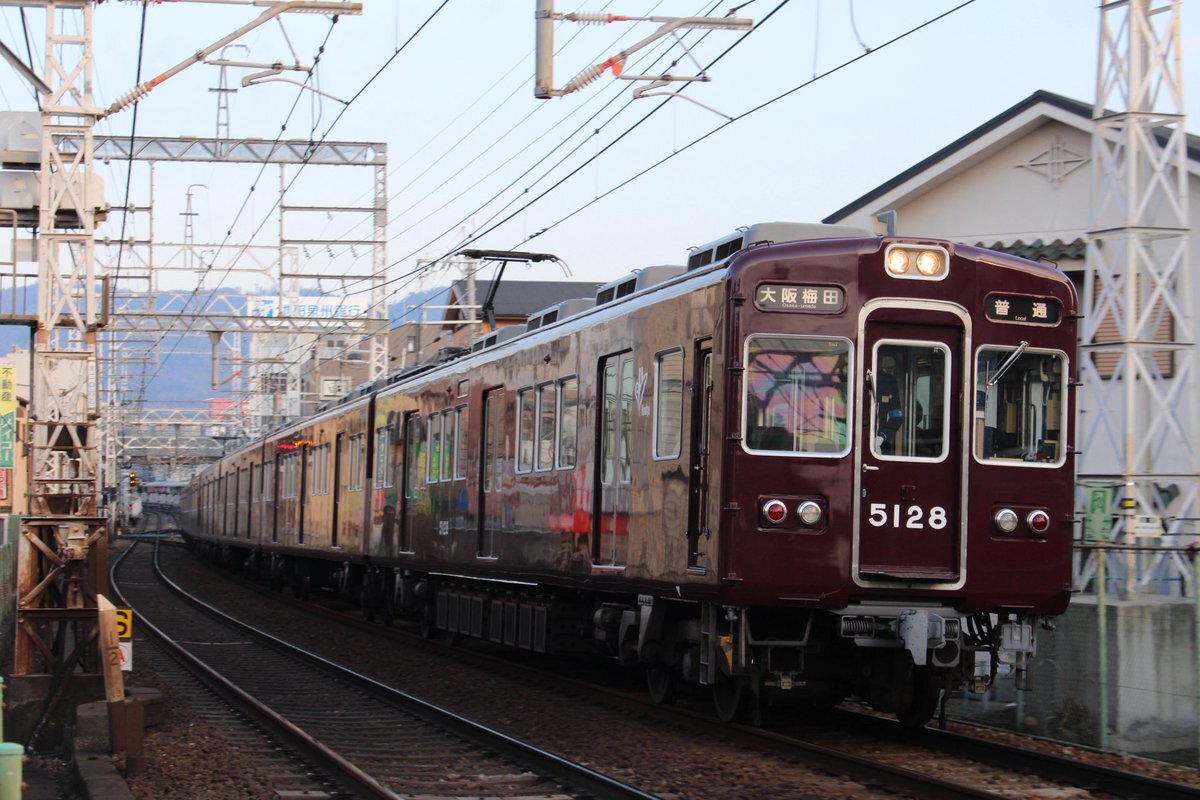 JR新宿駅 駅員さんのアナウンスに「火力強め」の声