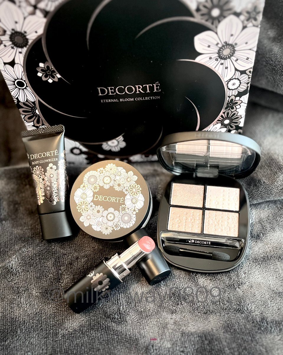 【新品未開封】エターナルブルームコレクション クリスマスコフレ2025 クリスマスコフレ2025】〈コスメデコルテ〉エターナル ブルーム