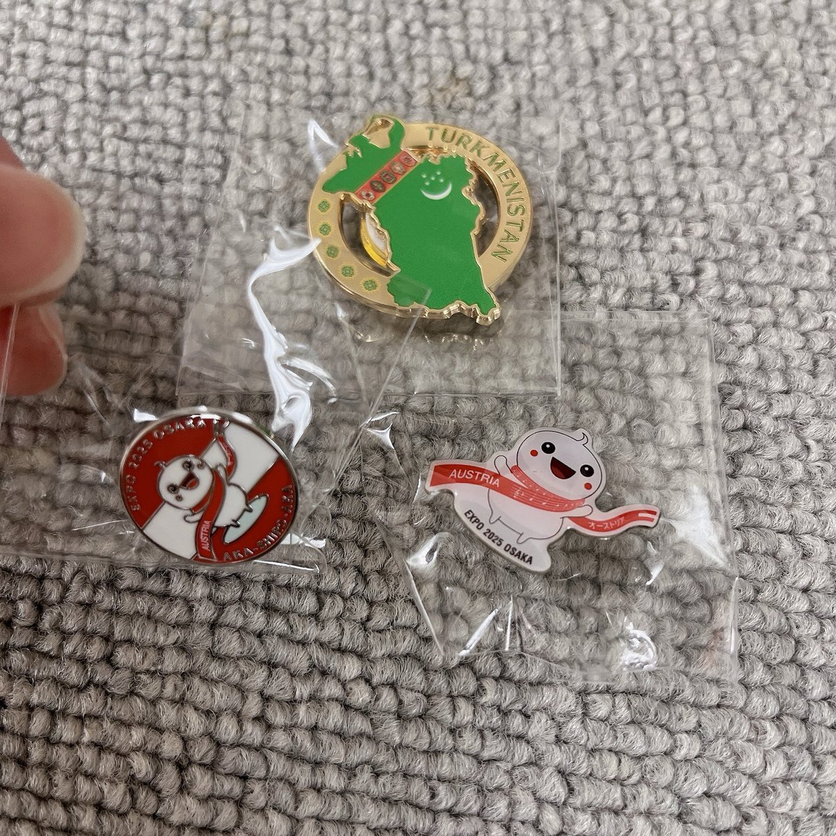 万博トルクメニスタン館 ピンバッジ・コースターセット トルクメニスタン館 ピンバッジ」のYahoo!リアルタイム検索 - X