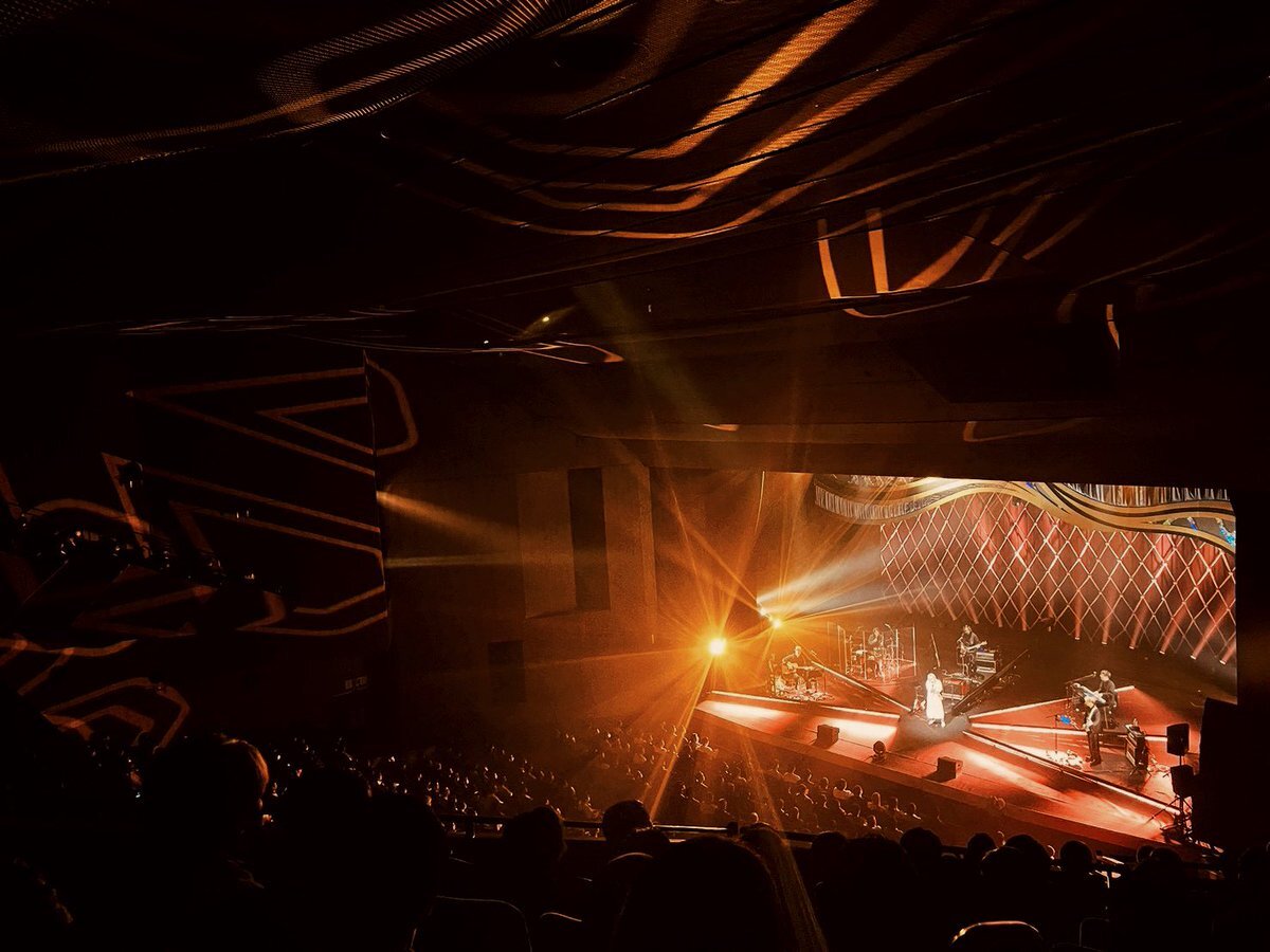 ReoNaライブでファン興奮！心臓の鼓動が止まらない