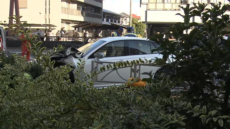 足立区ひき逃げ事故：37歳男逮捕、12人死傷 