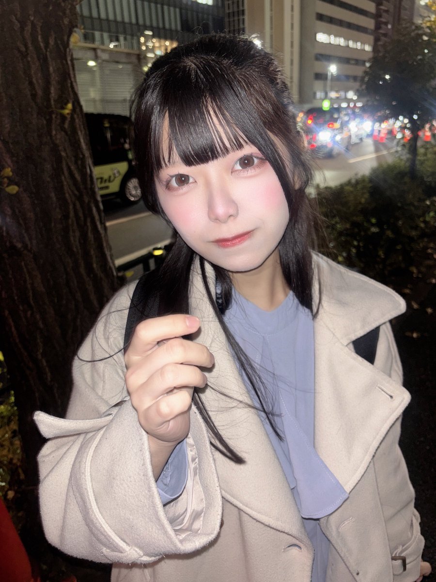 紅葉デートや水族館デート！SNSでデート願望が爆発