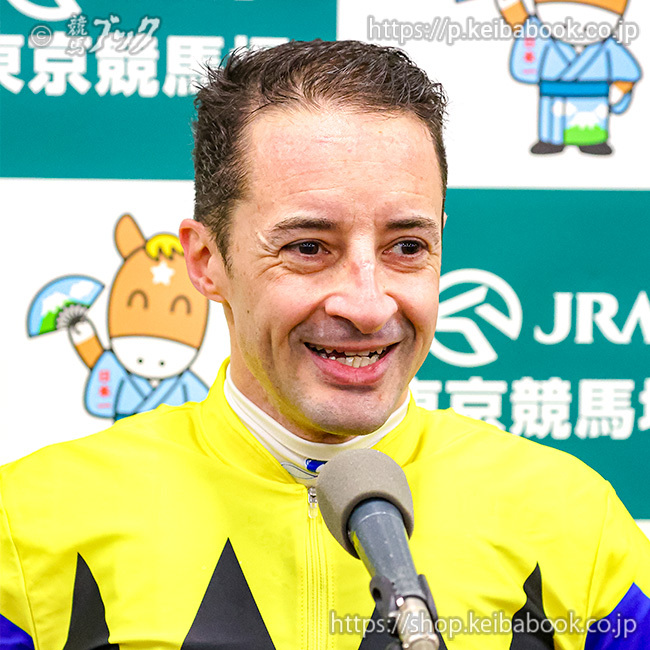 ダイヤモンドノット、重賞初挑戦で圧勝！今後の活躍に期待