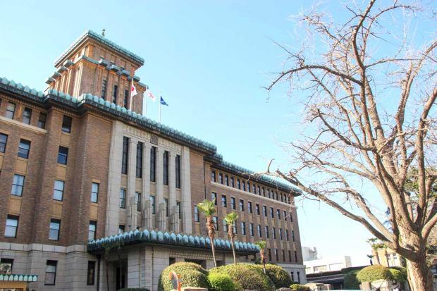 神奈川県、2027年度から選択的週休3日制導入検討！給料は据え置きで休みが1日増える