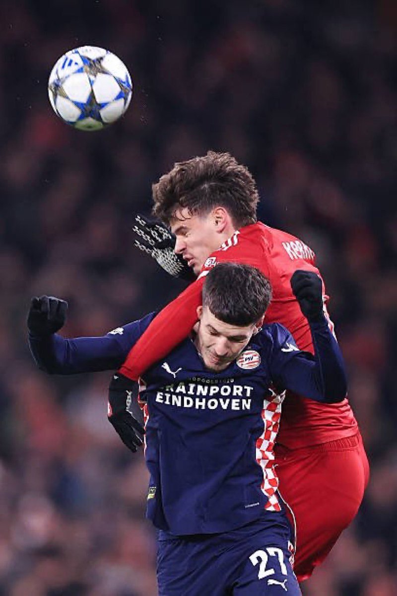 ケルケズ、守備面への課題指摘も攻撃への貢献を評価する声も