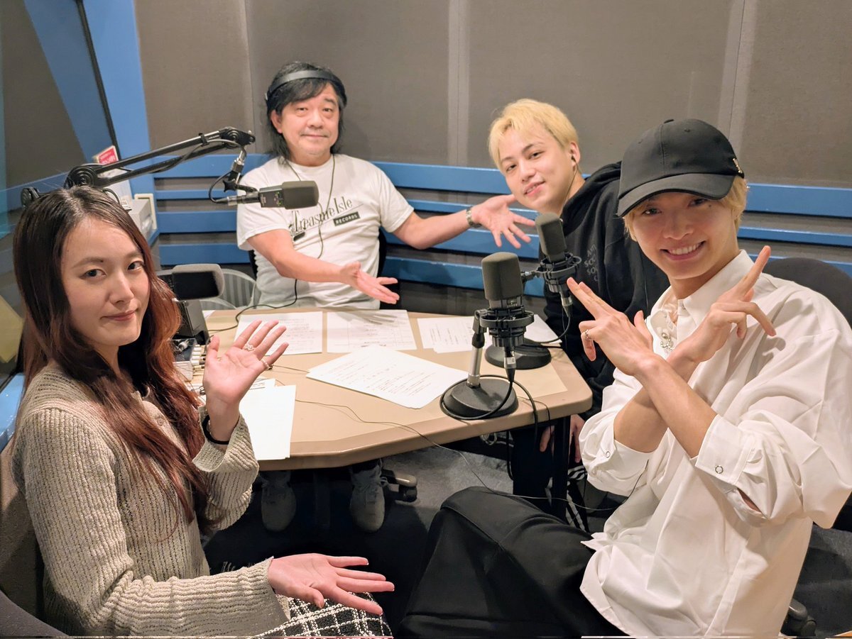 IMP.のラジオ出演、リスナーを大いに楽しませた！