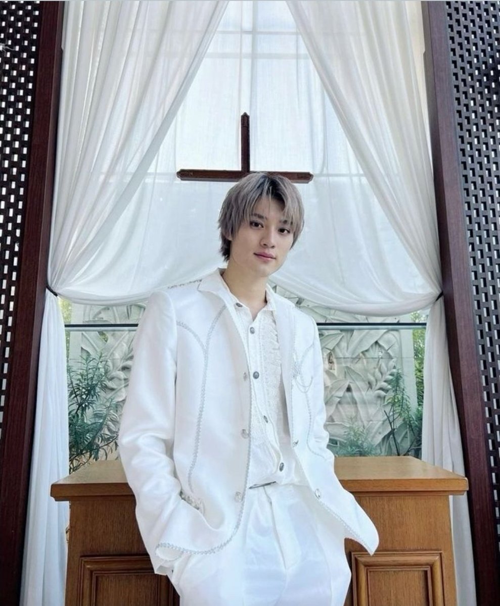 お値下げ！上村謙信 生写真 16枚セット 上村謙信 生写真 3枚 - メルカリ