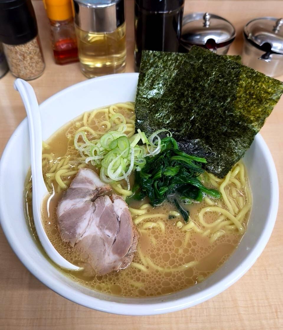 千鳥かまいたち、濱家さんの活躍に注目！