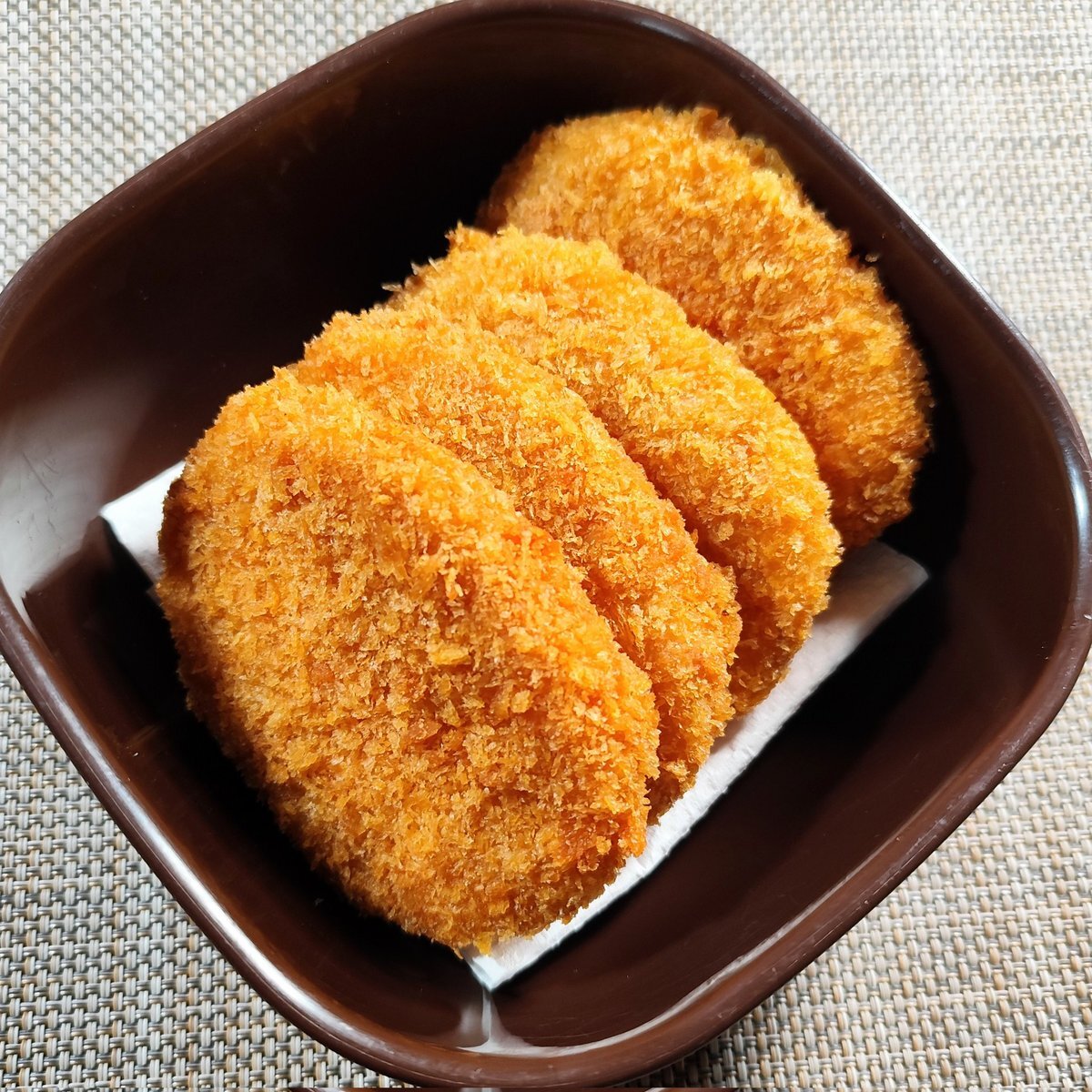 高市首相、夜間官僚対応に批判殺到