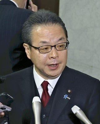 高市早苗氏、自民党総裁に就任 新体制発足
