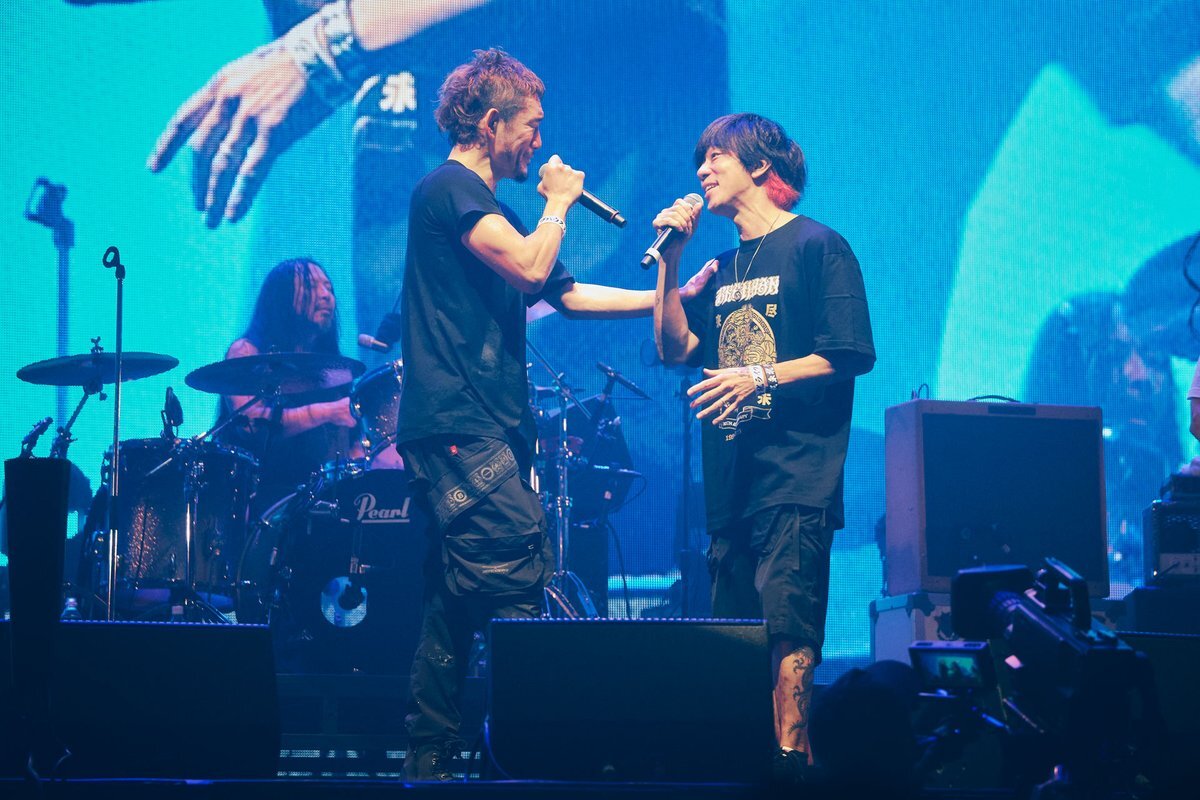 細美武士、BRAHMAN30周年記念ライブで熱唱！ファン感動の尽未来祭