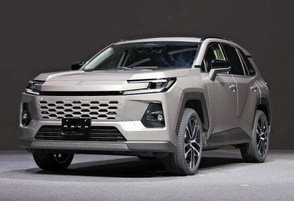 トヨタ新型RAV4、アリーン搭載で12月17日発売！ 