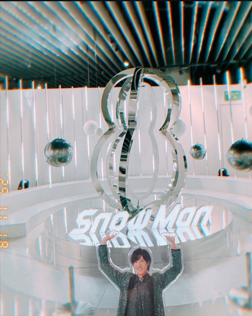 阿部亮平、タイでアクスタを駆使！